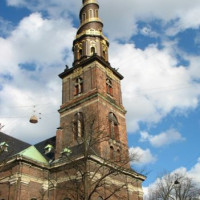 De toren van de Vor Frelsers Kirke