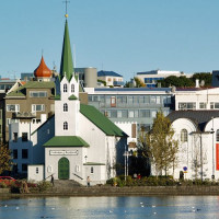 Gevel van de Fríkirkjan i Reykjavik