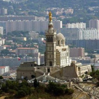 Vergezicht op de Notre-Dame de la Garde