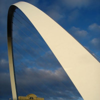 Aan de Gateshead Millennium Bridge