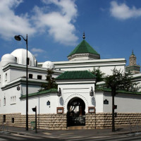 Straathoek aan de Grande Mosquée de Paris