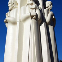 Monument in Griffith Park