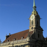 Zicht op de Heiliggeistkirche