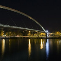 Nachtbeeld van de Hoge Brug