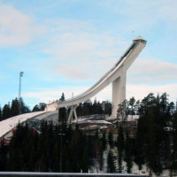 Zicht op de Skischans van Holmenkollen