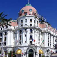 Deur van het Hôtel Negresco