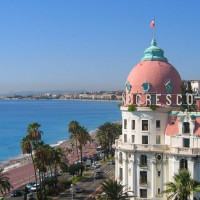 De kust aan Hôtel Negresco