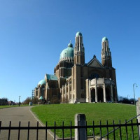 Zijnaanzicht op de Basiliek van Koekelberg