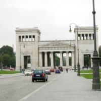 Verkeer op de Königsplatz