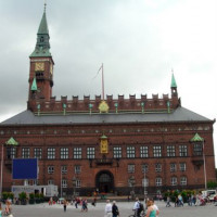 Totaalbeeld van het Stadhuis van Kopenhagen