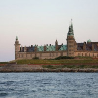 Vergezicht op het kasteel Kronborg