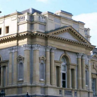 Zijaanzicht op Leinster House