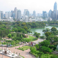 Park bij de wolkenkrabbers