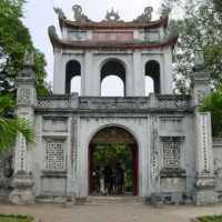 Boog bij de Temple of Literature