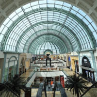 Binnen in de Mall of the Emirates
