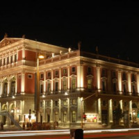 Nachtbeeld van de Musikverein