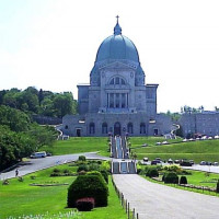 Trappen voor het Oratoire Saint-Joseph