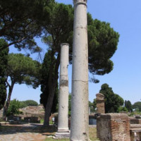 Zuilen in Ostia Antica