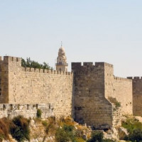 Muren rond de Oude Stad