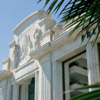 Detail van het Palais de la Méditerranée