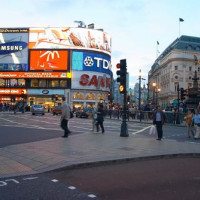Lichtreclame op Piccadilly Circus