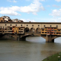 Zicht op de Ponte Vecchio