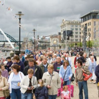 Mensen in Quayside