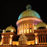Nachtbeeld rond het Queen Victoria Building