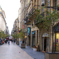 Straatbeeld van de Rue Sainte-Cathérine