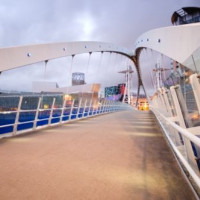 Voetgangersbrug in Salford Quays