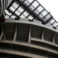 Buiten aan het San Siro-stadion