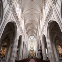 Middenbeuk van de Antwerpse kathedraal