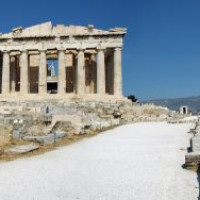 Beeld op de Akropolis