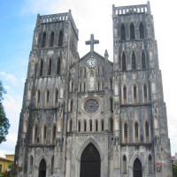 Ingang van St. Joseph’s Cathedral