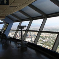 Binnen in de Stratosphere Tower