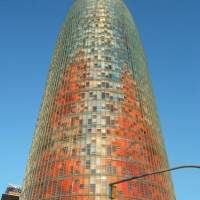 Torre Agbar van dichtbij