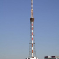 Overzicht op de tv-toren van Sint-Petersburg