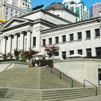 Trappen voor de Vancouver Art Gallery