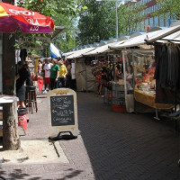 Kraampjes op het Waterlooplein