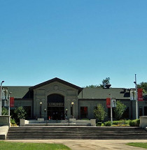 DuSable Museum of African American History